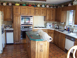 70's Style Kitchen Before